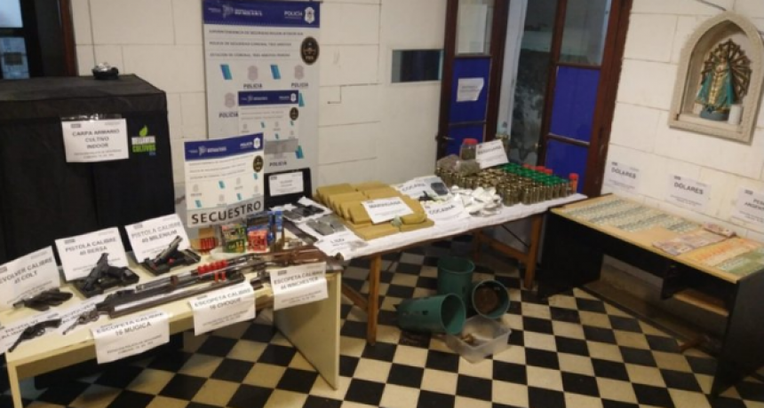 Desbarataron una banda narco en Tres Arroyos: hallaron drogas, armas y dinero