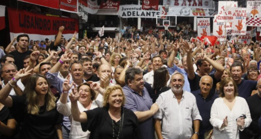 La UCR bonaerense se reunió en Mar del Plata y prometió “protagonismo” en el año electoral
