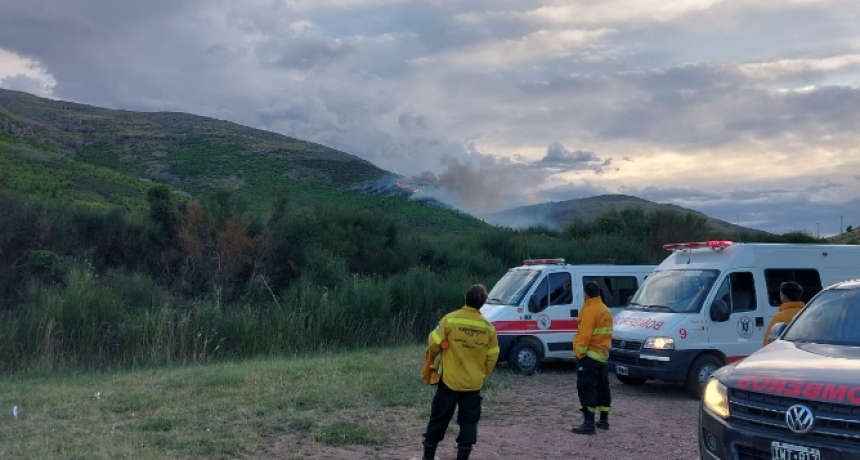 Un rayo provocó un incendio en el Parque Provincial Ernesto Tornquist