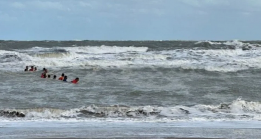Encoontraron el cuerpo del bahiense perdido en el mar en Monte Hermoso
