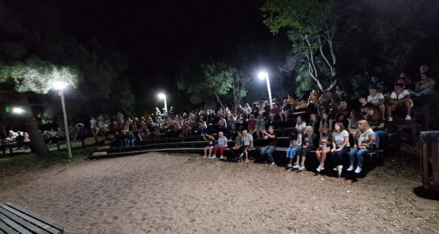 Excelente noche de música en Marisol