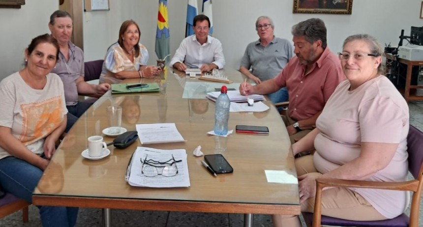 Acuerdan una suba del 8,5% para los empleados municipales