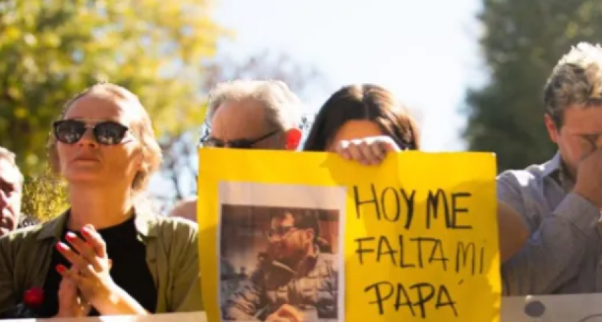 En Pringles marcharon para pedir justicia por un hombre que murió por supuesta mala praxis