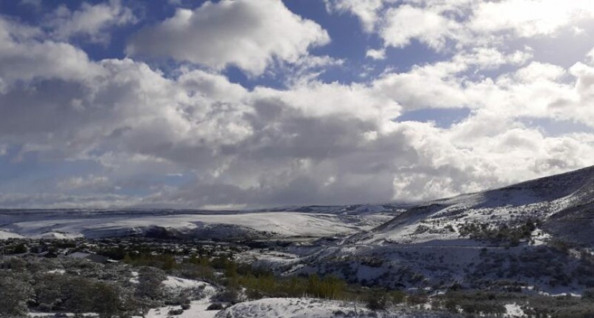 El invierno empieza con temperaturas muy bajas y nevadas en varias provincias  