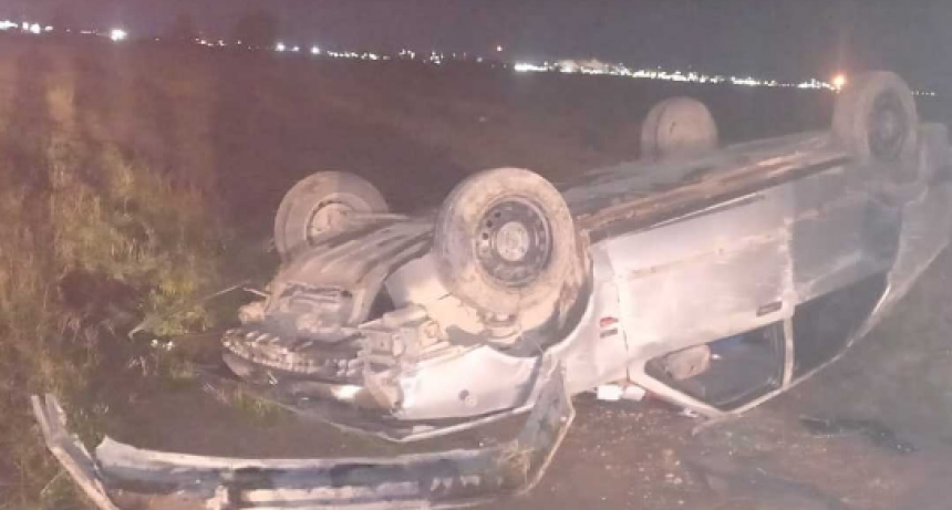 Manejaba alcoholizado y volcó en la Ruta 3: salió ileso de milagro