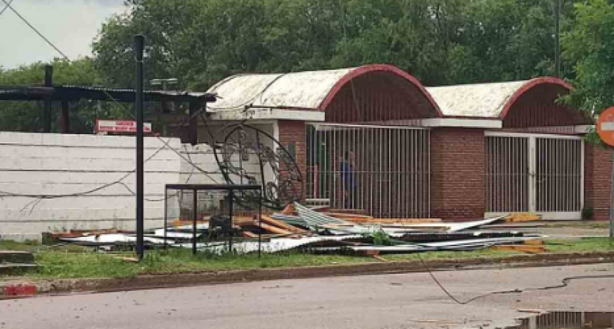 Un temporal de viento, lluvia y granizo causó destrozos en La Pampa