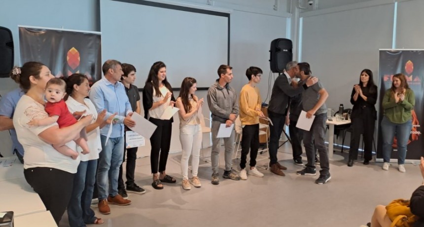 Entrega de certificados de desarrollador web en Tandil