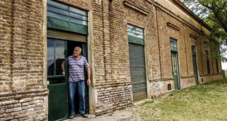 El pueblo del Sudoeste que tiene un solo habitante y un almacén que resiste al paso del tiempo
