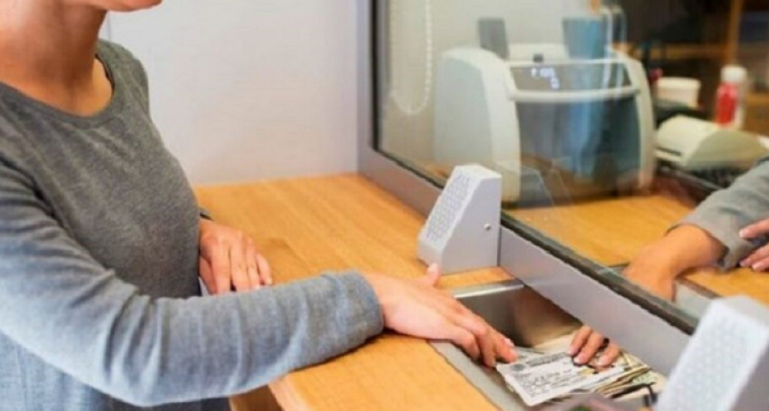 Bancos: informan desde cuándo cambia el horario de atención