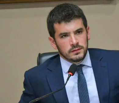 Nueva era en la UCR: asume un intendente joven y de perfil opositor