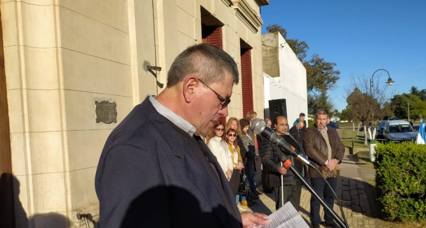 123 años de El Perdido. Un emotivo acto se desarrolló esta mañana